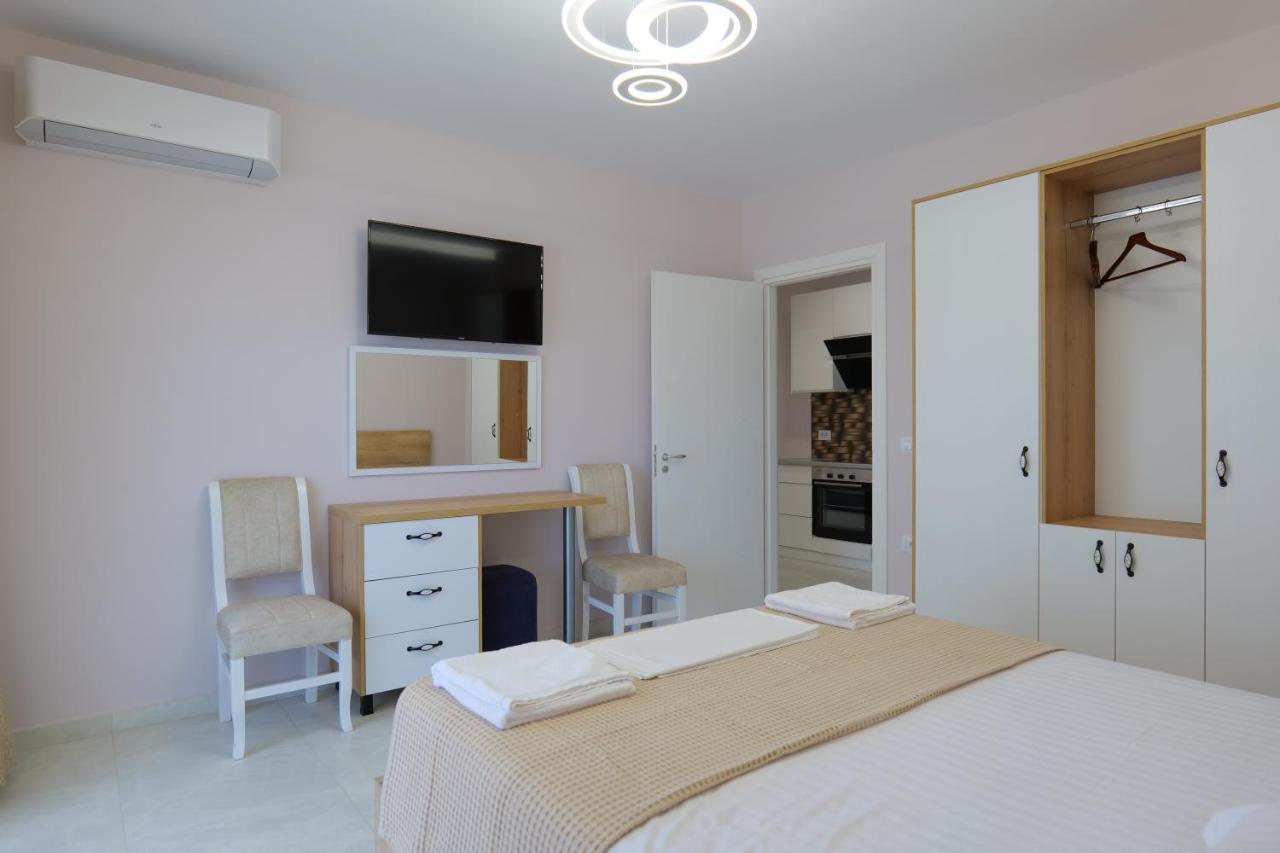 Saranda Luxury Apartments المظهر الخارجي الصورة